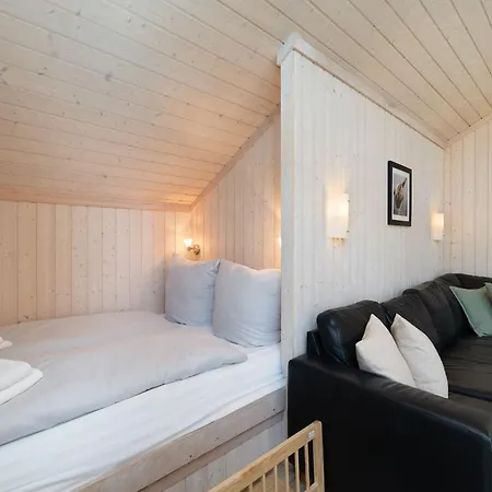 3-bedroom Baltic Sea Retreat Großenbrode
